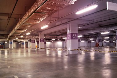 boş Park garaj yeraltı iç 
