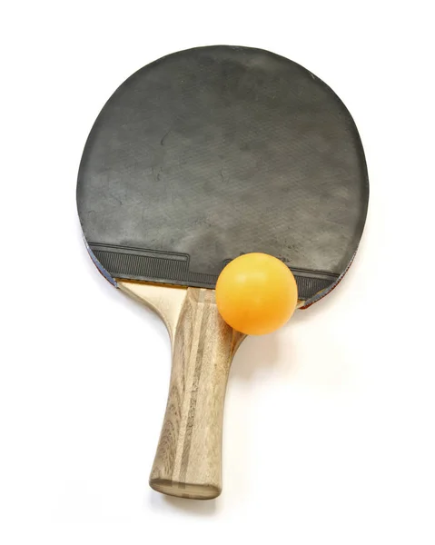 Ping Pong Paddle Pelota Aislados Sobre Fondo Blanco — Foto de Stock