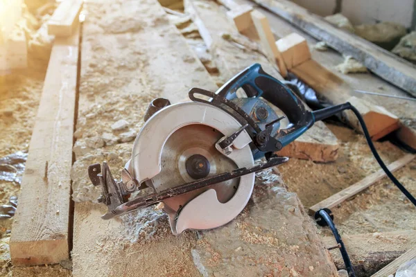 Electric Portable Circular Saw Wooden Board House Construction Foam Block — Stock Photo, Image