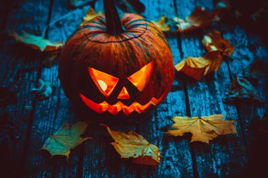 Karanlıkta parlayan kabak