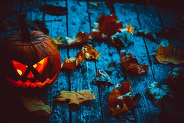 Karanlıkta parlayan kabak