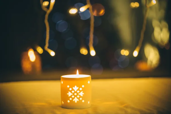 Vánoční hořící svíčka — Stock fotografie