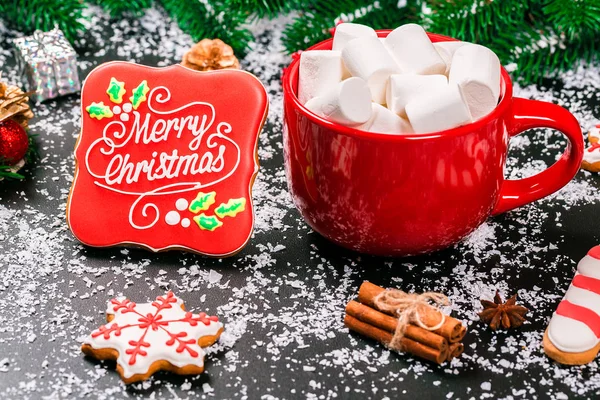  Bardak kavrulmuş lokum gibiydi, gösterişli dekor ile