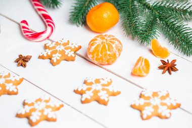 ev yapımı kurabiye ve şenlikli dekor