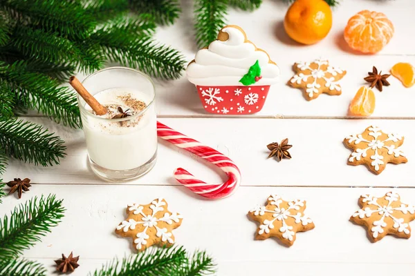 Gingerbread cookies with glass of milk — Stock Photo, Image