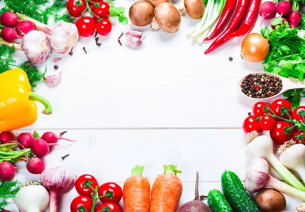 Diferentes verduras y especias — Foto de Stock