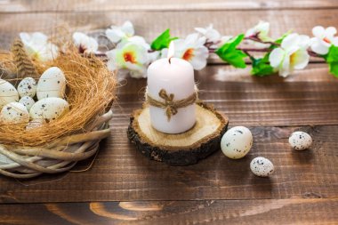 Çiçekli güzel Paskalya yumurtaları 