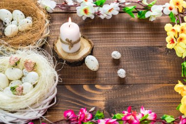 Çiçekli güzel Paskalya yumurtaları 