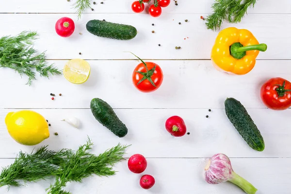 Uppsättning av ingredienser för sallad — Stockfoto