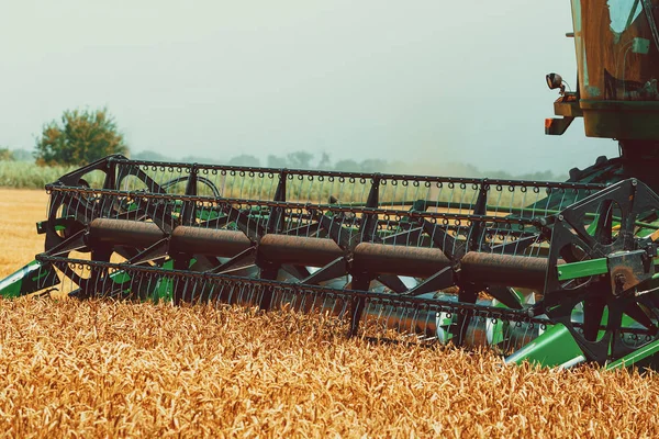 hasat kırpma birleştirmek. 