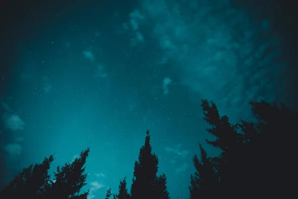 Azul escuro céu noturno — Fotografia de Stock