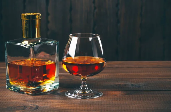 Glas Brandy oder Cognac — Stockfoto