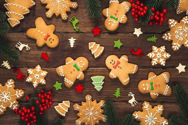 Fundo de Natal com biscoitos caseiros de gengibre — Fotografia de Stock