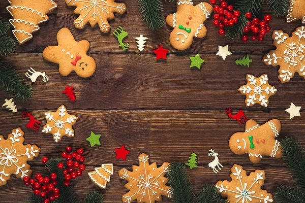 Jul Baggrund Med Hjemmelavede Honningkager Cookies Nytår Indretning Gammel Træ - Stock-foto