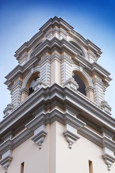 Fragment der schönen Kirche — Stockfoto