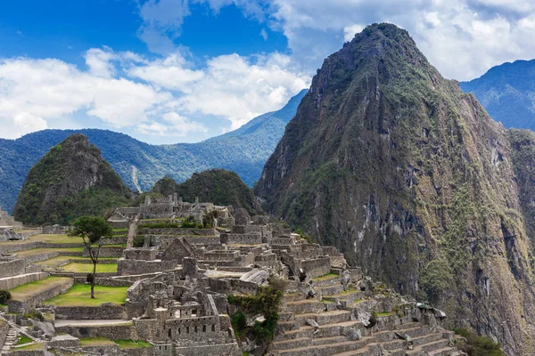 Antigua y misteriosa ciudad Inca — Foto de Stock