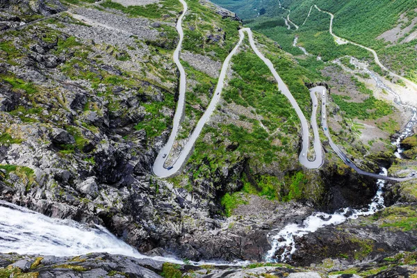 Norvège route de troll, route de montagne de Trollstigen — Photo