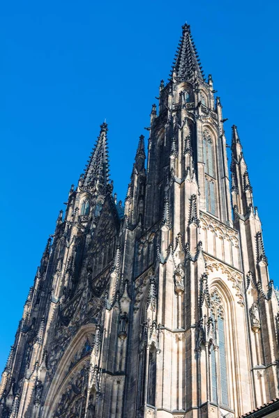 Catedral de San Vito en Praga, el castillo de Praga — Foto de Stock