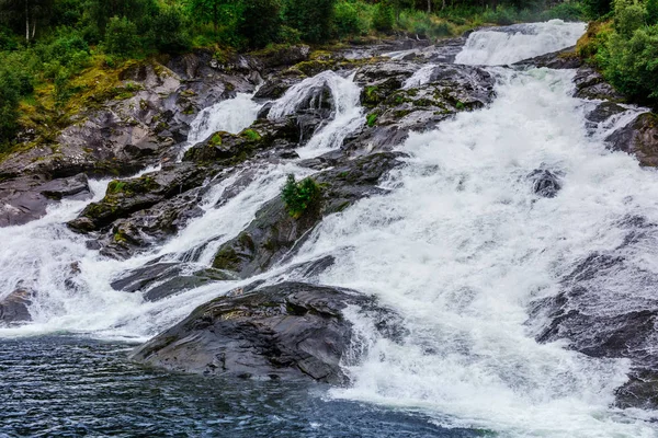 Hellesyltfossen waterfall in area Geirangerfjord — Stock Photo, Image
