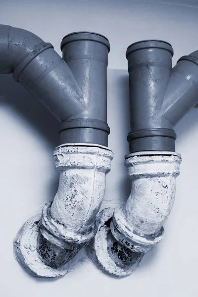 Las Tuberías Para Desagüe Agua Sobre Fondo Pared —  Fotos de Stock