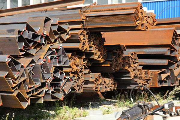 Açık ambar için çelik konstrüksiyon — Stok fotoğraf