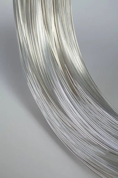 Wire made of platinum silver color for electronic and jewelry industry — Stock Photo, Image