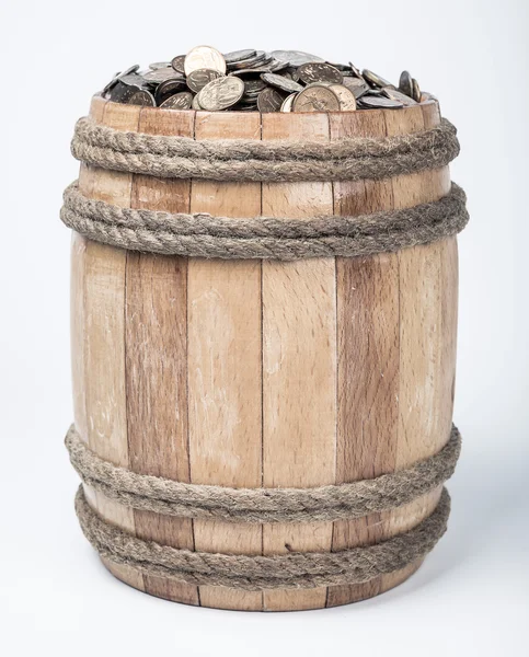 Wooden barrel with coins — Stock Photo, Image