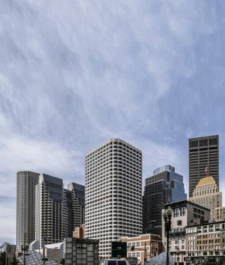 Modern şehir, Boston Ma'nin finansal bölgesinin yüksek binalar