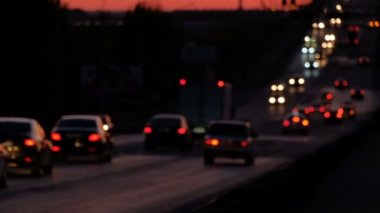 Arabalar hareket, gece üzerinde bulanık Otoban