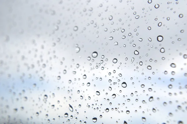 Kapky deště na okno, deštivý den — Stock fotografie