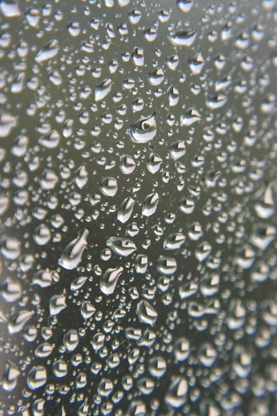 Gotas de lluvia en la ventana — Foto de Stock