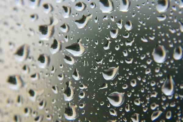 Drops of rain on the window — Stock Photo, Image