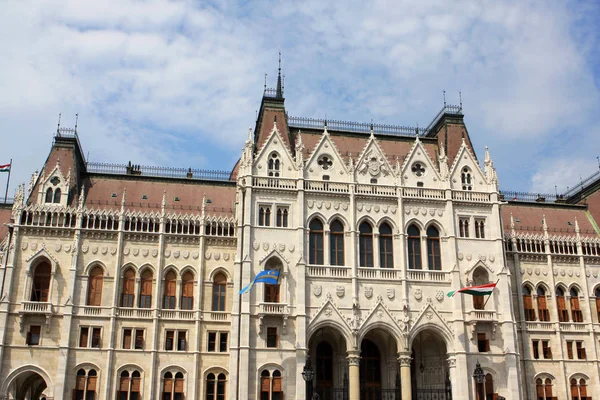 Parlamento húngaro em Budapeste — Fotografia de Stock