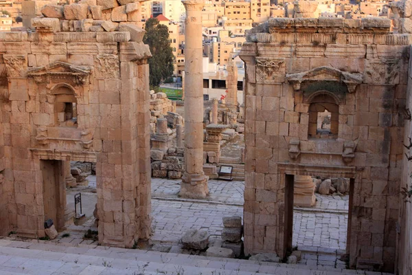 Ερείπια Της Ρωμαϊκής Πόλης Γεράσα Jerash Στην Ιορδανία — Φωτογραφία Αρχείου