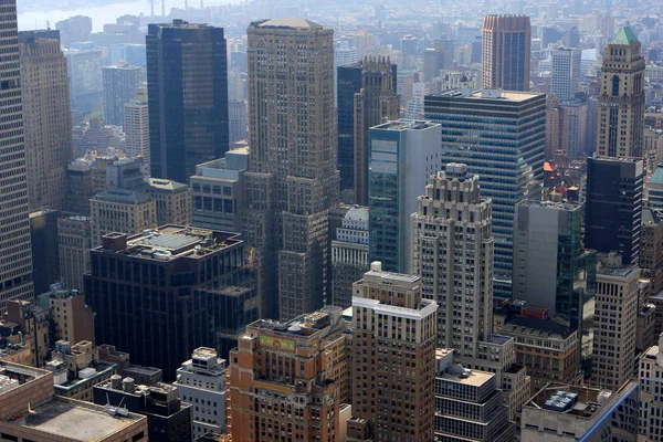 ニューヨーク アメリカ岩建物の上からの眺め ロイヤリティフリーのストック画像