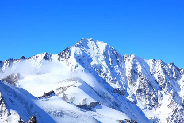 Top of Mount Jimara — стоковое фото