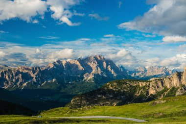 Dolomites Alps.Italy gün batımında
