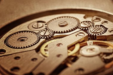 paslı eski saat mekanizması