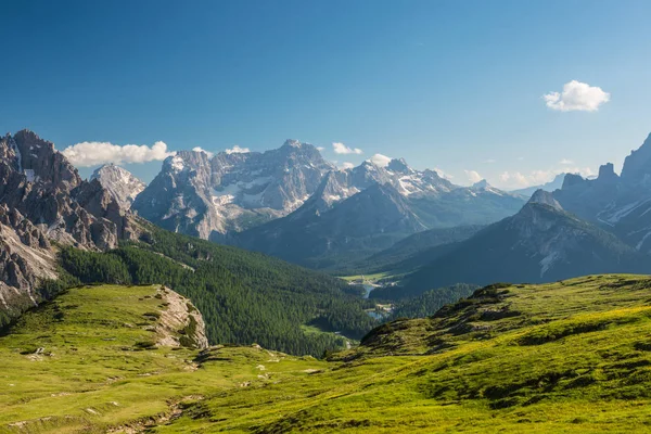 Tre Cime di Lavaredo. Dolomites Alpes. Italie — Photo