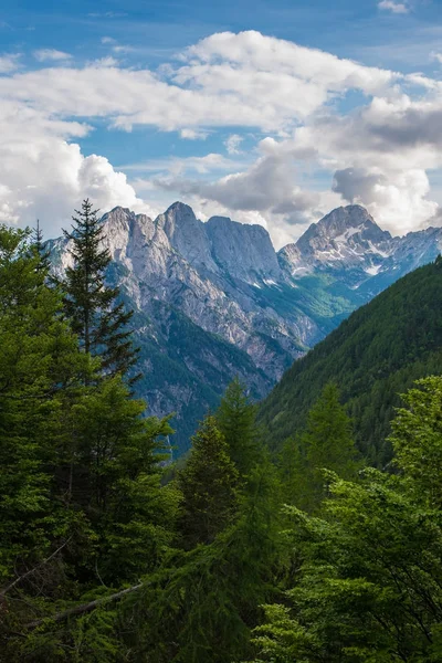 As montanhas passam Vrsic — Fotografia de Stock
