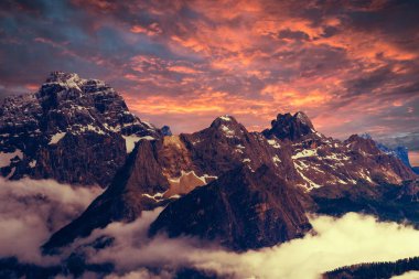 Tre Cime di Lavaredo. Dolomites alps. İtalya