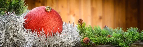 Jodła drzewo i piłka mary christmas Obraz Stockowy