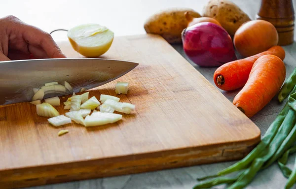 Chefs Hands Knife Chopping Vegetables Wooden Board — Stock Photo, Image