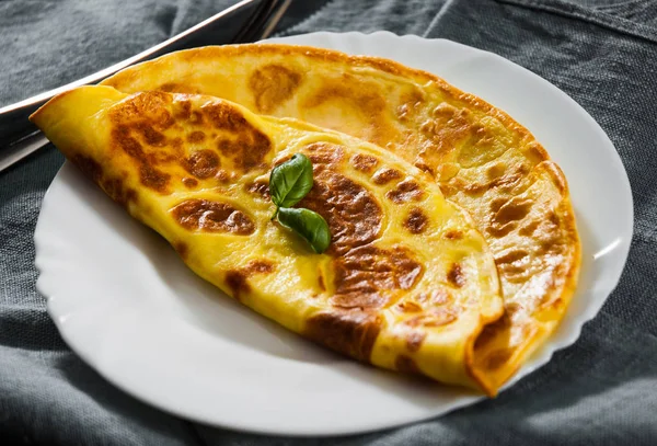 Ägg Omelett Platta Träbord — Stockfoto