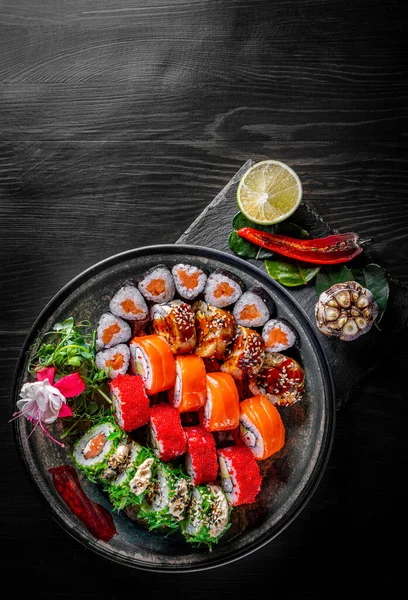 Set Sushi Roll Salmon Avocado Cream Cheese Cucumber Rice Caviar — Stock Photo, Image