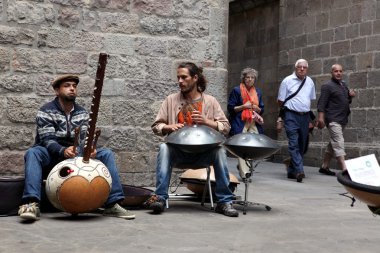 Barcelona İspanya - Haziran 9:Musician genel açık havada, Barcelona 