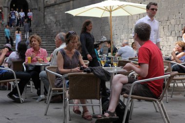 Barcelona İspanya - Haziran 9: Kafeterya kaldırım Barcelona İspanya üzerinde