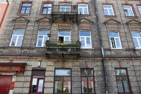 Vilnius, Haus in der Altstadtstraße, Litauen — Stockfoto