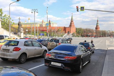 Moskova, Rusya - 13 Mayıs, sokak 2017:Mokhovaya ecek Kremlin