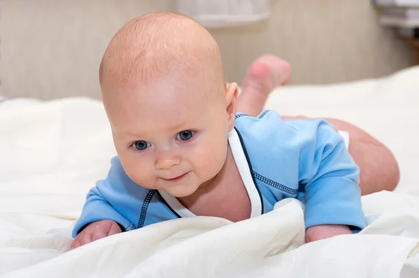 Nursing baby boy — Stock Photo, Image